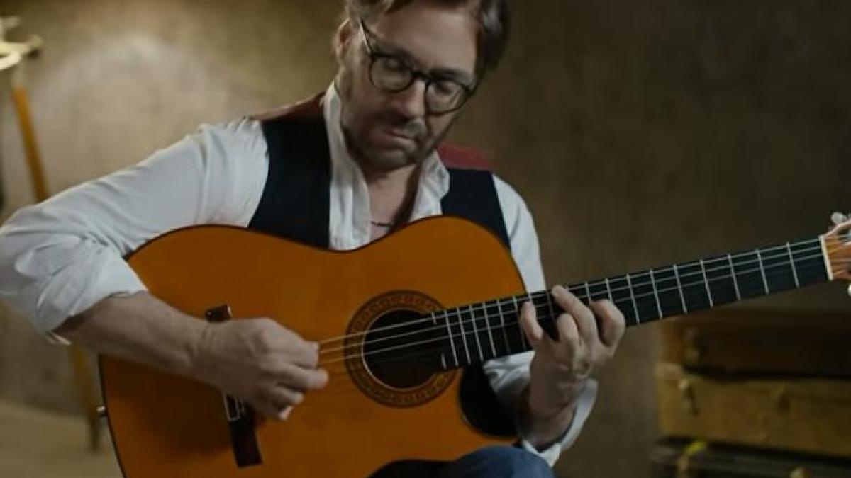 celebrul-chitarist-al-di-meola--infarct-pe-scena-de-la-bucuresti_24926700