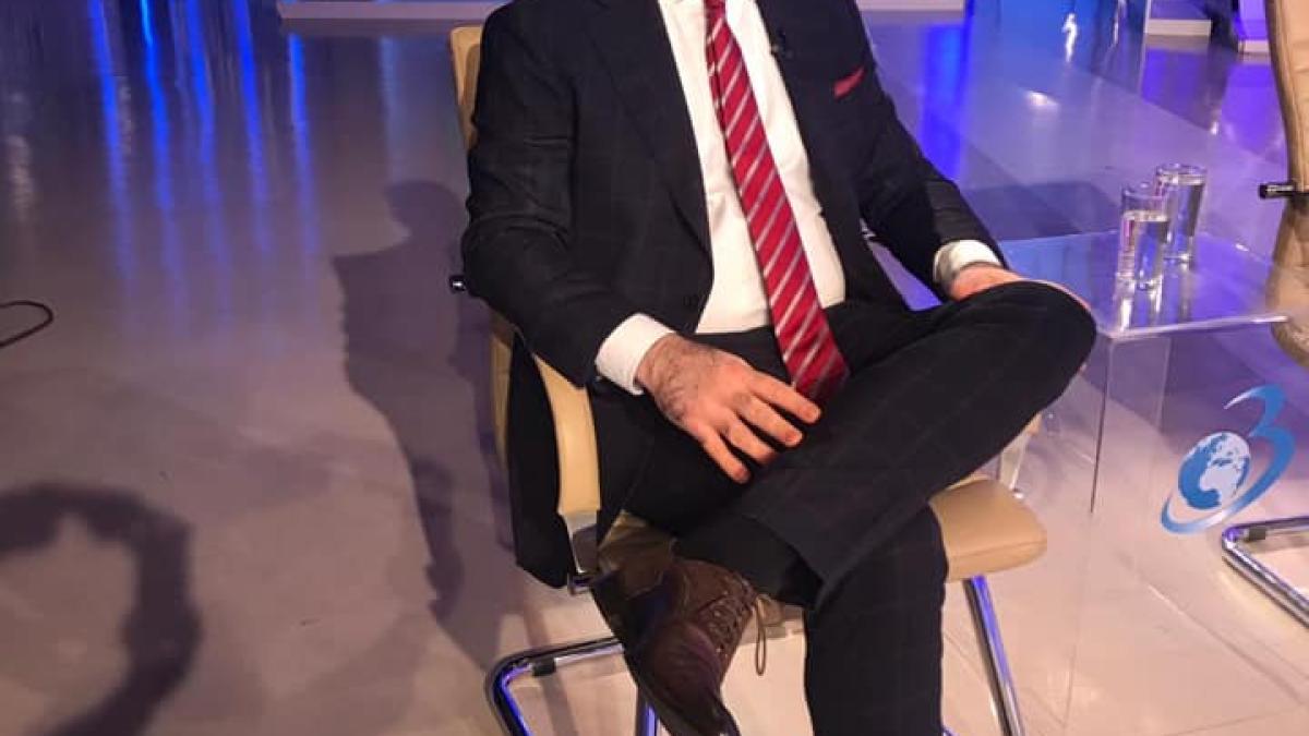 alexandru_nazare_facebook_ministru_finante_81306300