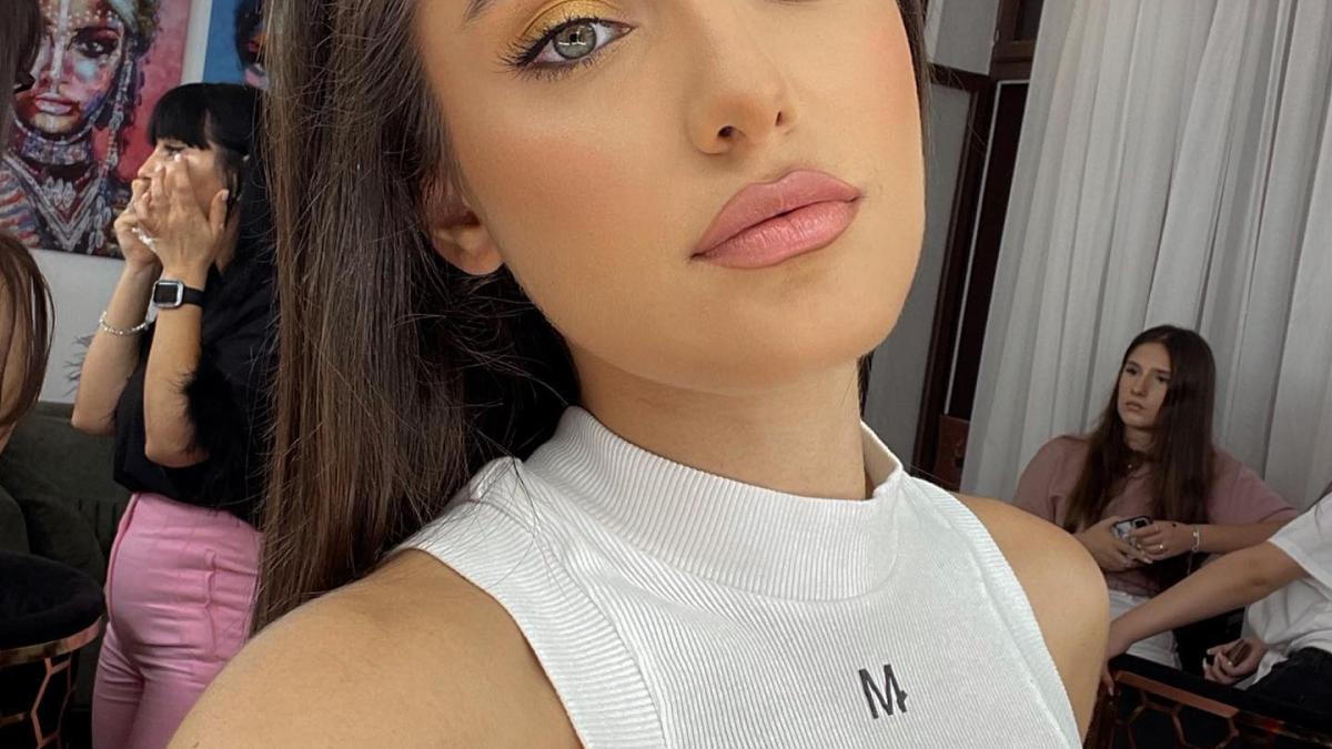 alexia-eram_97625000