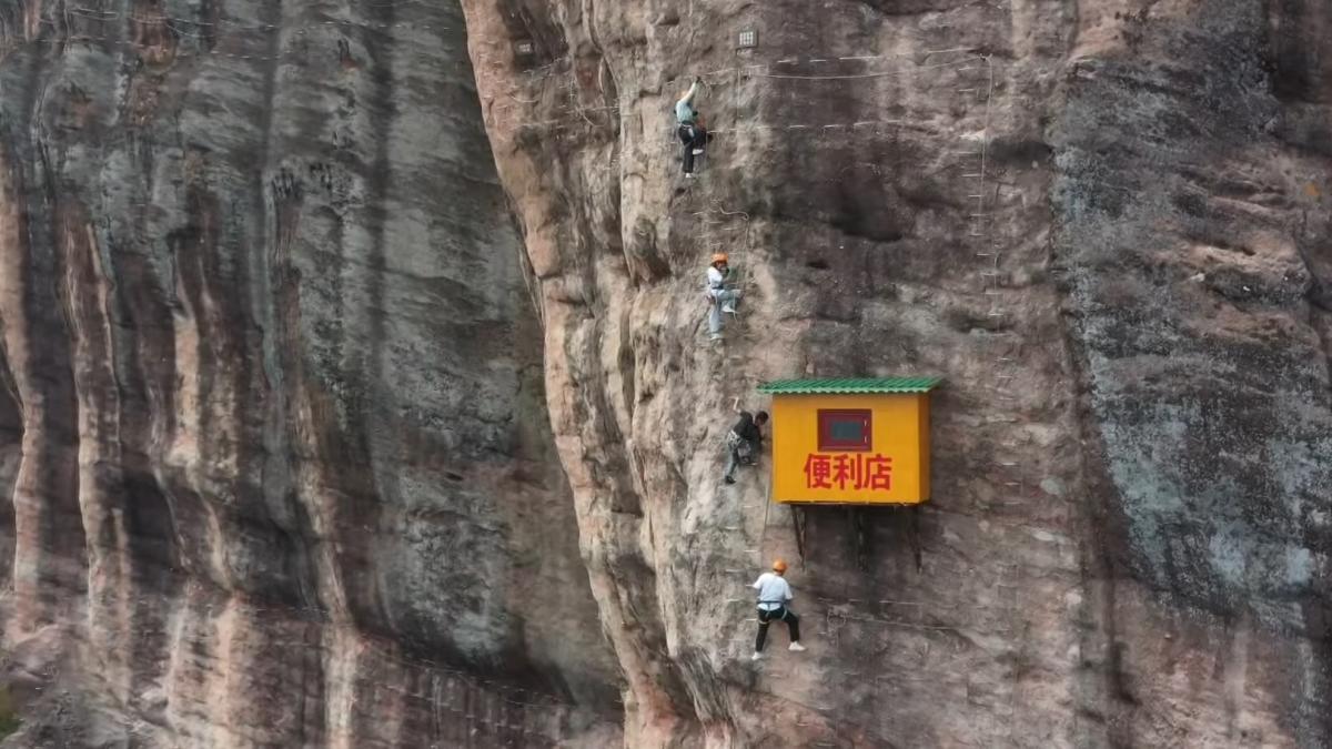 magazin-la-inaltime_04501300