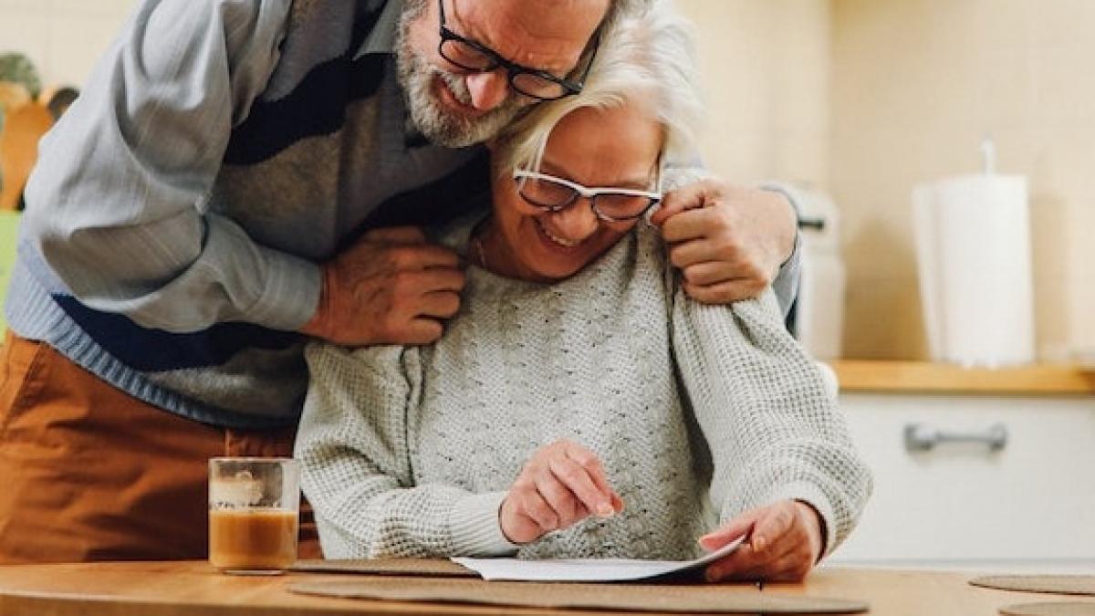 pensionari-fericire_29187600