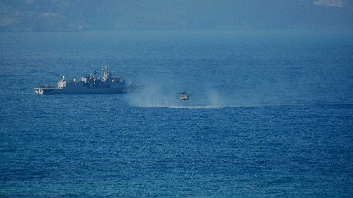 rusia-isi-picteaza-navele_13434200