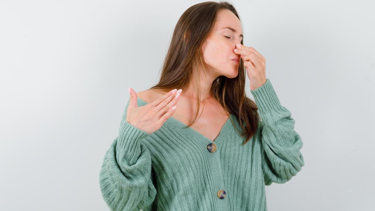 pierderea-mirosului--cauzata-de-virusurile-respiratorii--sarafoleanu-prc-e2prc-80prc-9dexista-si-o-categorie-de-pacienti-care-ramane-definitiv-cu-aceasta-permanenta-de-mirosprc-e2prc-80prc-9d_90770400