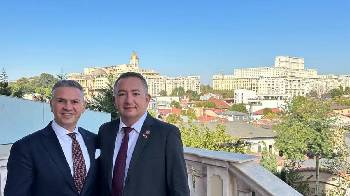 es_ben_toma_fb_99678900