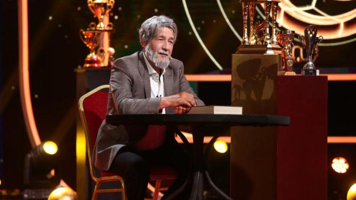 fotbalul-romanesc--criticat-de-radu-pietreanu--in-pielea-lui-adrian-paunescu-dn-toate-ce-sunt--cel-mai-greu-e-sa-fii-nu-campion-pe-teren--ci-campion-la-betii-2_07407000