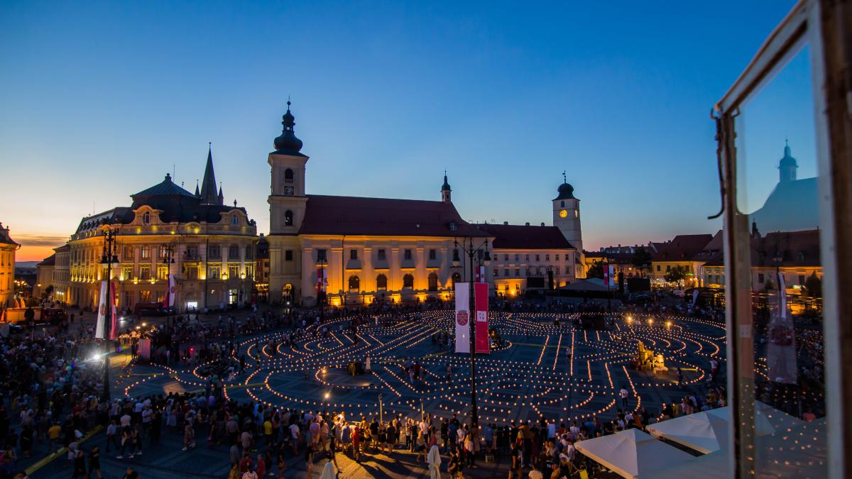 galerie_foto_festivalul_international-de-teatru-sibiu-inquam_52503300