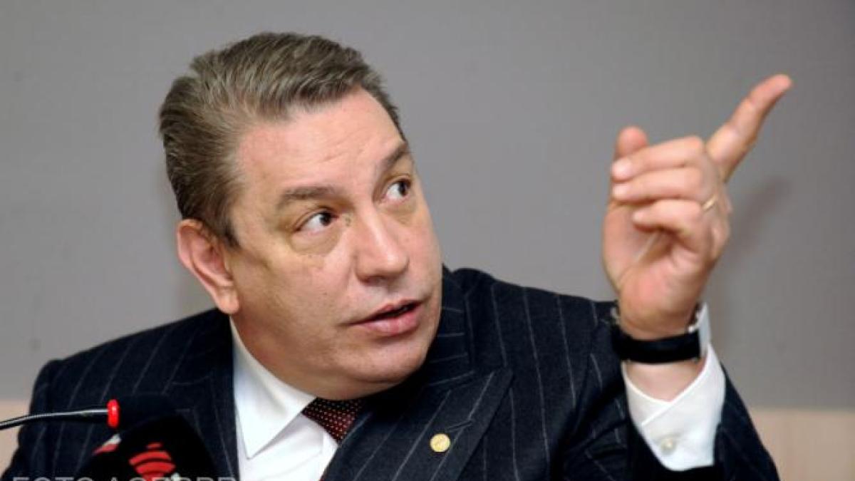 ziua-internationala-a-anesteziei--dr--serban-bubenek-prc-e2prc-80prc-9dati--placa-turnanta-dincolo-de-sala-de-operatiiprc-e2prc-80prc-9d_36599700