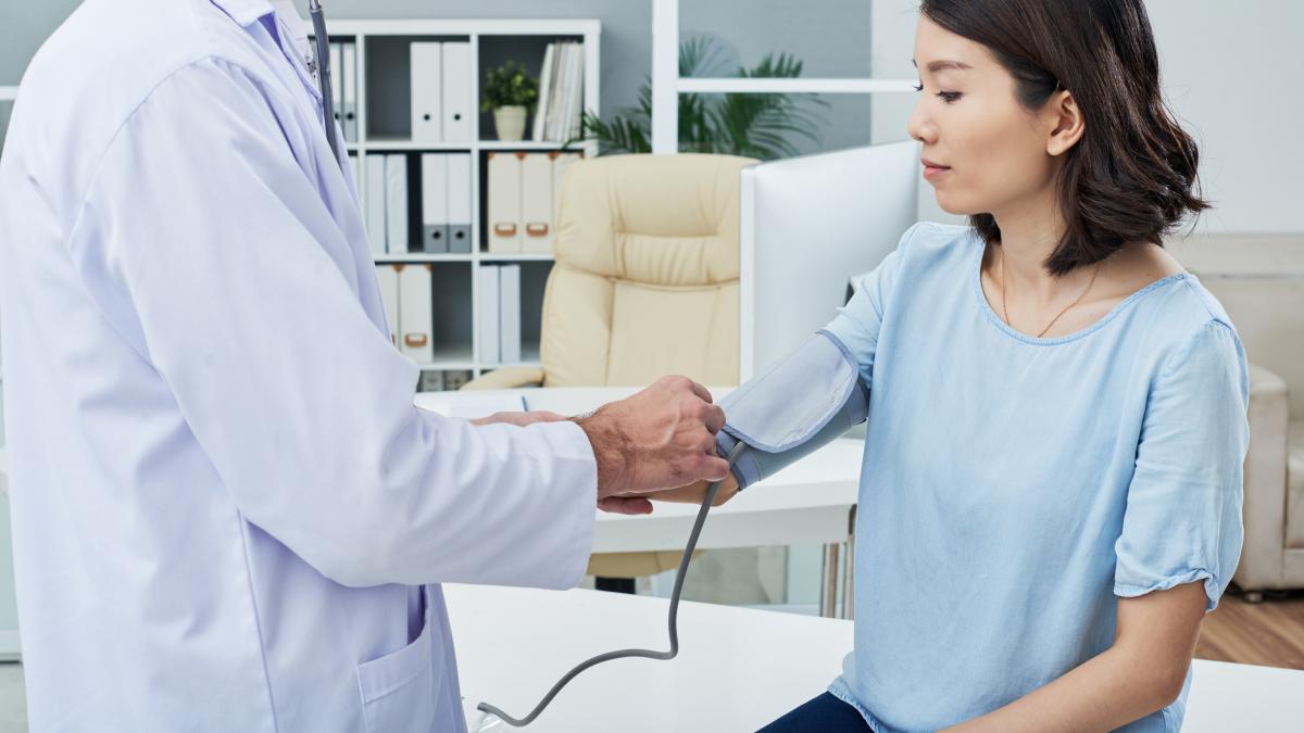 measuring-blood-pressure_77813500