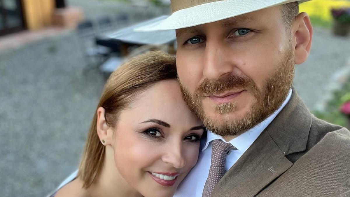 andreea-marin--mandra-de-iubitul-ei--adrian-brancoveanu--care-a-plecat-sa-i-ajute-pe-romanii-din-israel-o-mama-a-cerut-sa-vorbeasca-putin-cu-mine_89773100