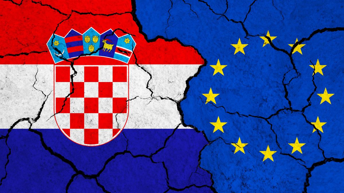 controale-la-frontiera--in-spatiul-schengen--ministrul-de-interne-croat-nu-inseamna-revenirea-la-situatia-dinaintea-aderarii-croatiei_10680500