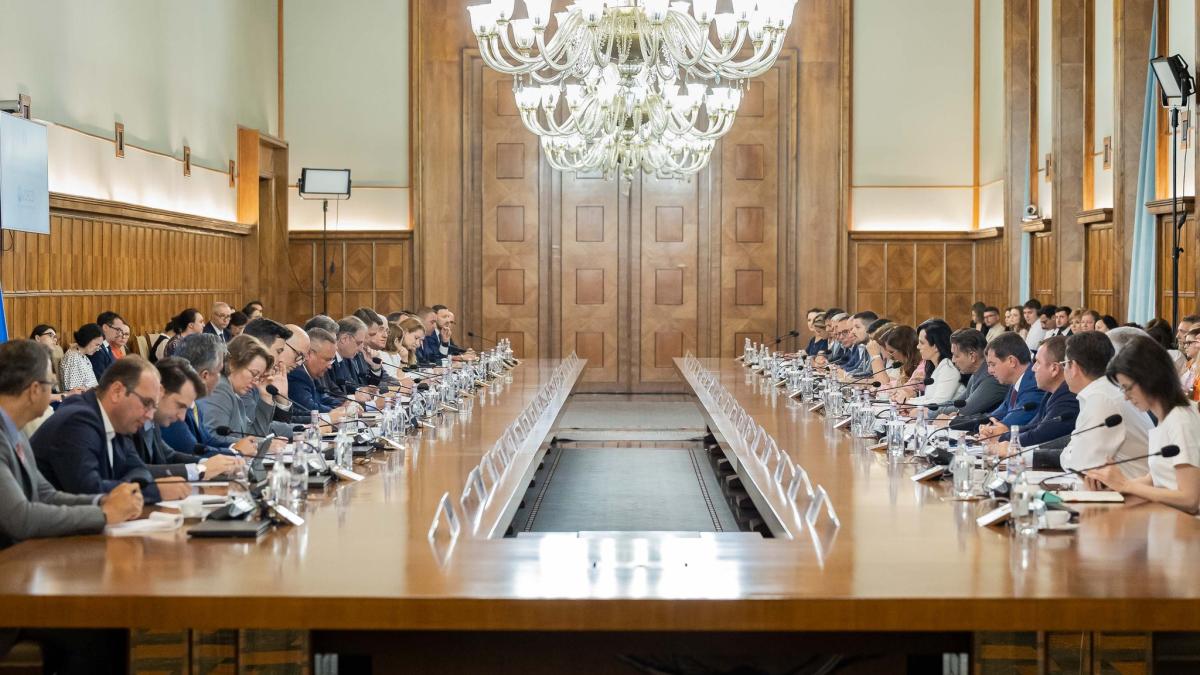 guvernul-aproba--vineri--strategia-nationala-de-sanatate-2023-2030--ce-se-mai-afla-pe-ordinea-de-zi_86271200