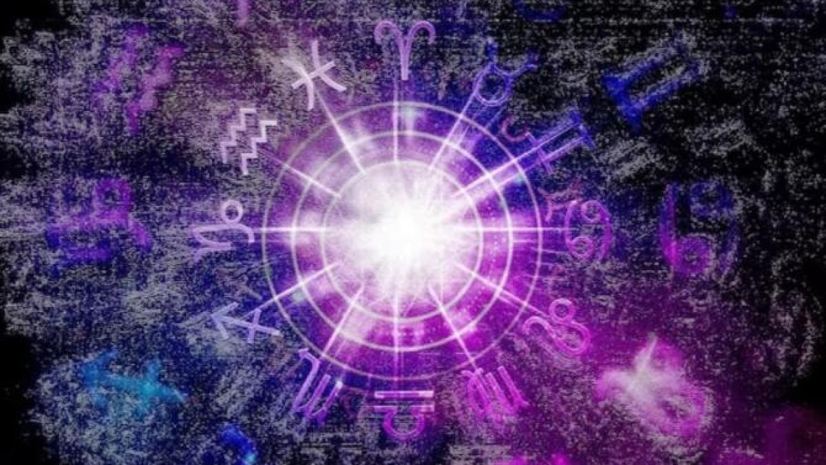 horoscop-15-21-mai-2023-pentru-zodia-rac--daniela-simulescu--veti-fi-tentati-sa-cheltuiti-multi-bani_23452300