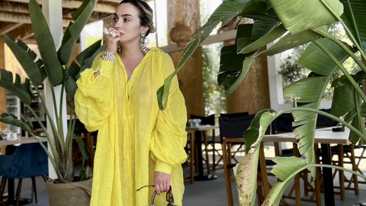 ana-morodan--marturisiri-sincere-despre-relatia-cu-parintii-ei-am-fost-un-fel-de-addams-family-mai-macabri_99921000