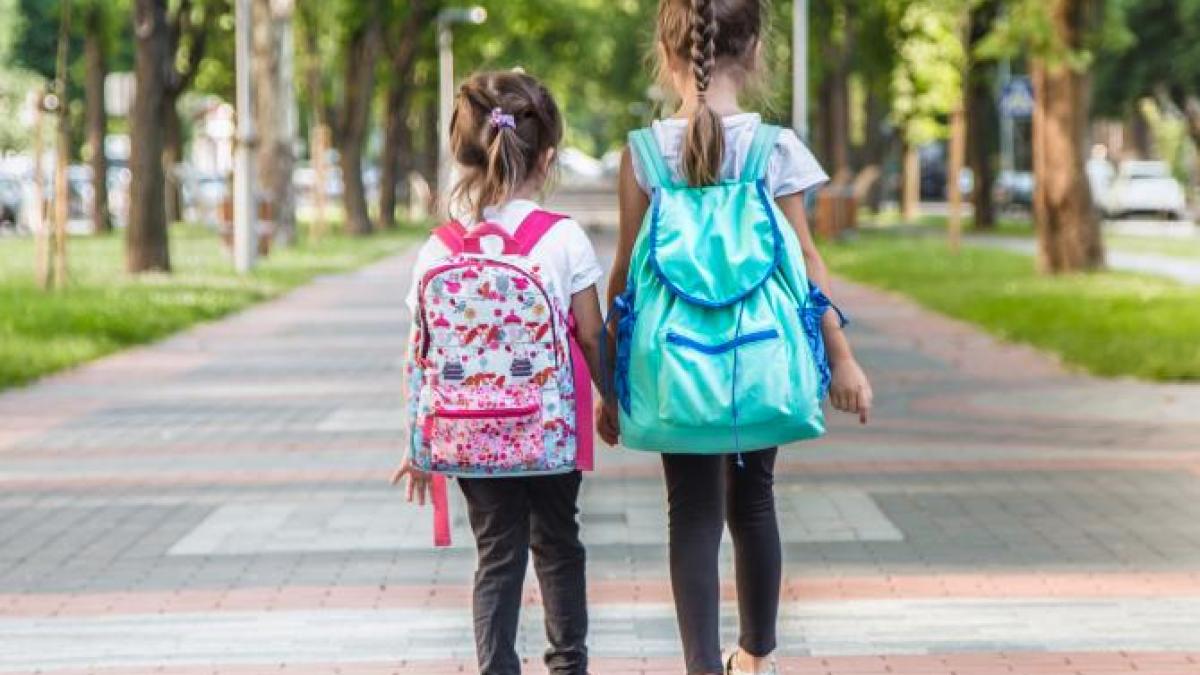 elevii-din-bucuresti-intra-in-vacanta--calendarul-vacantelor_19229600