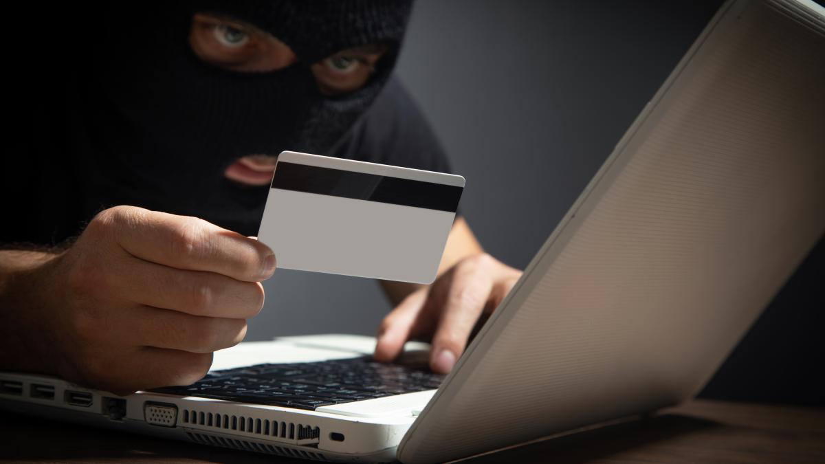 revolut-ilegal_59803900