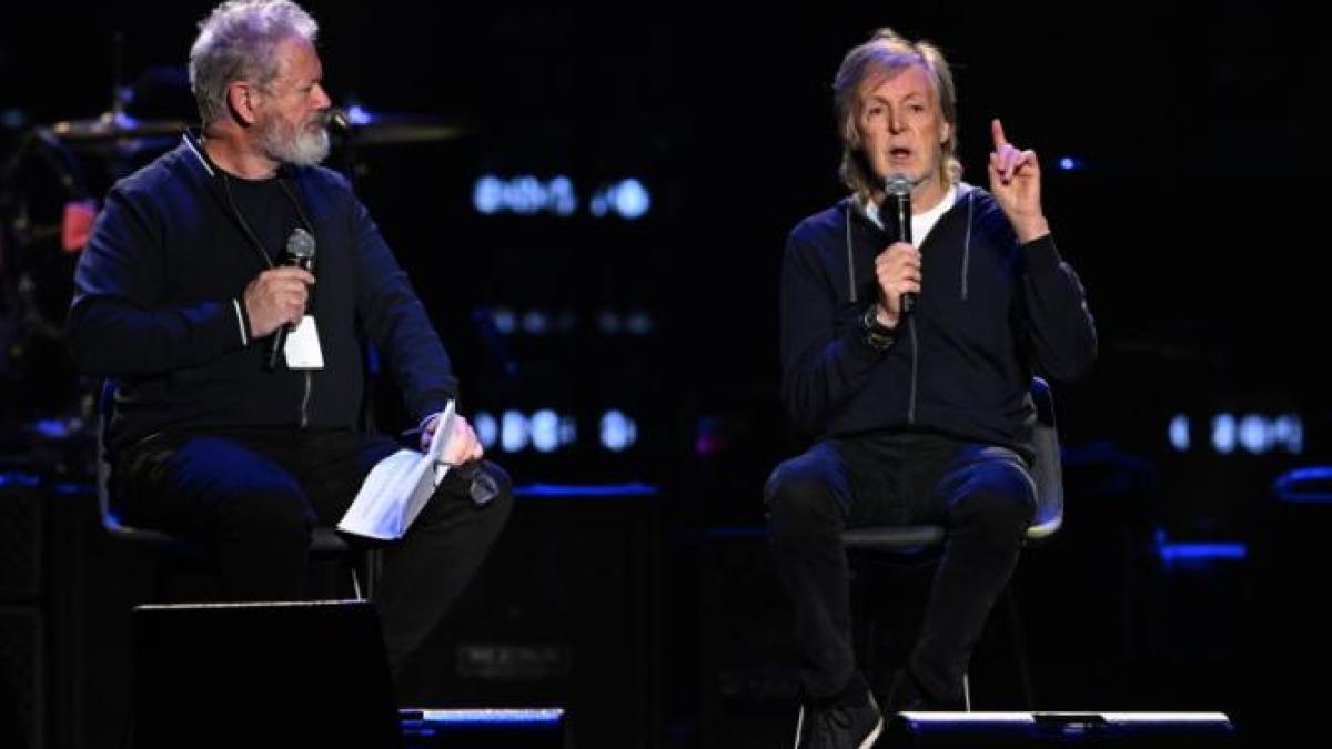 paul-mccartney-beatles_01386800