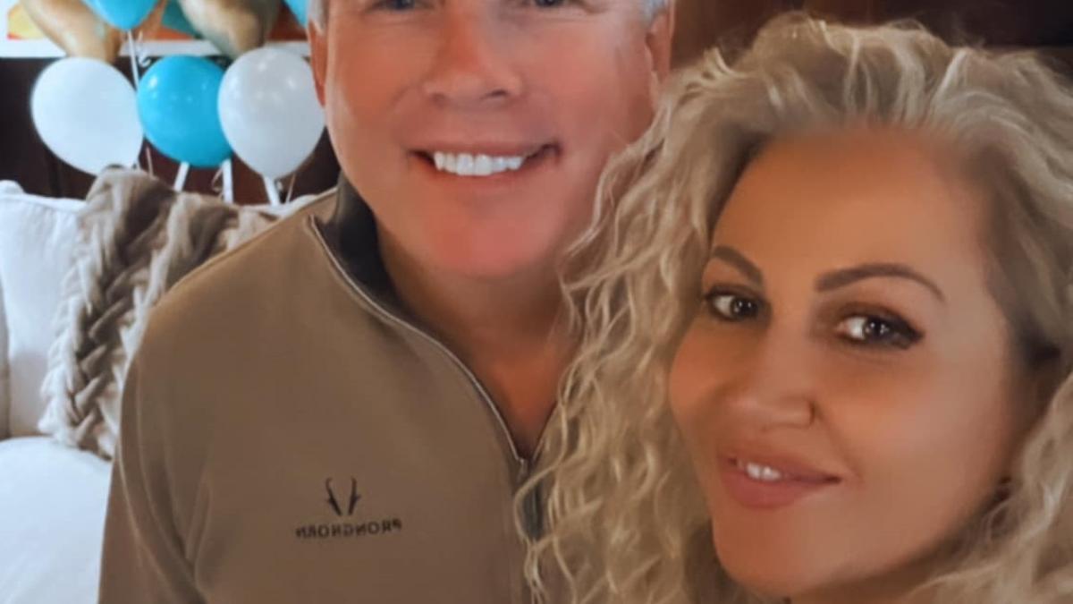 cum-l-a-cunoscut-anamaria-ferentz-pe-iubitul-sau-american-cu-11-ani-mai-mare--cand-am-auzit-ca-are-sapte-copii-si-sta-in-oregon--nu-mi-am-dorit-sa-il-cunosc-2_52865900