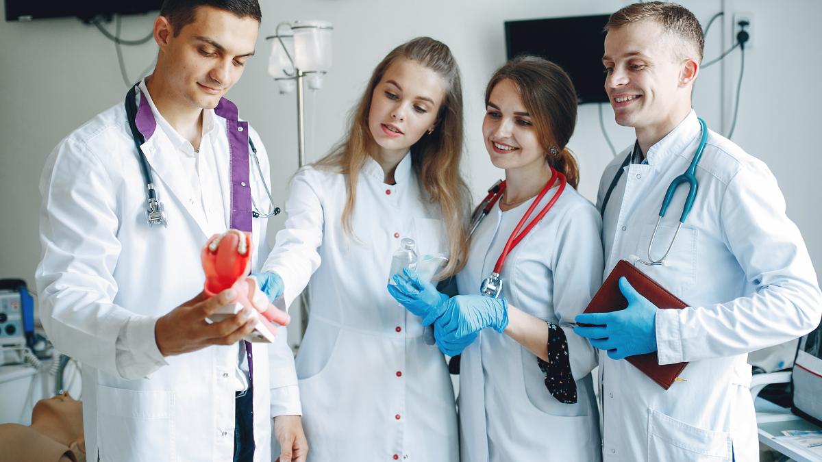 studenti-medicina_39821800