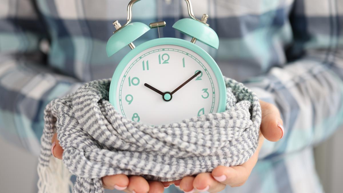 cum-ne-influenteaza-trecerea-la-ora-de-iarna--psiholog-liliana-luca-afectarea-este--in-primul-rand--la-nivel-hormonal_88244800