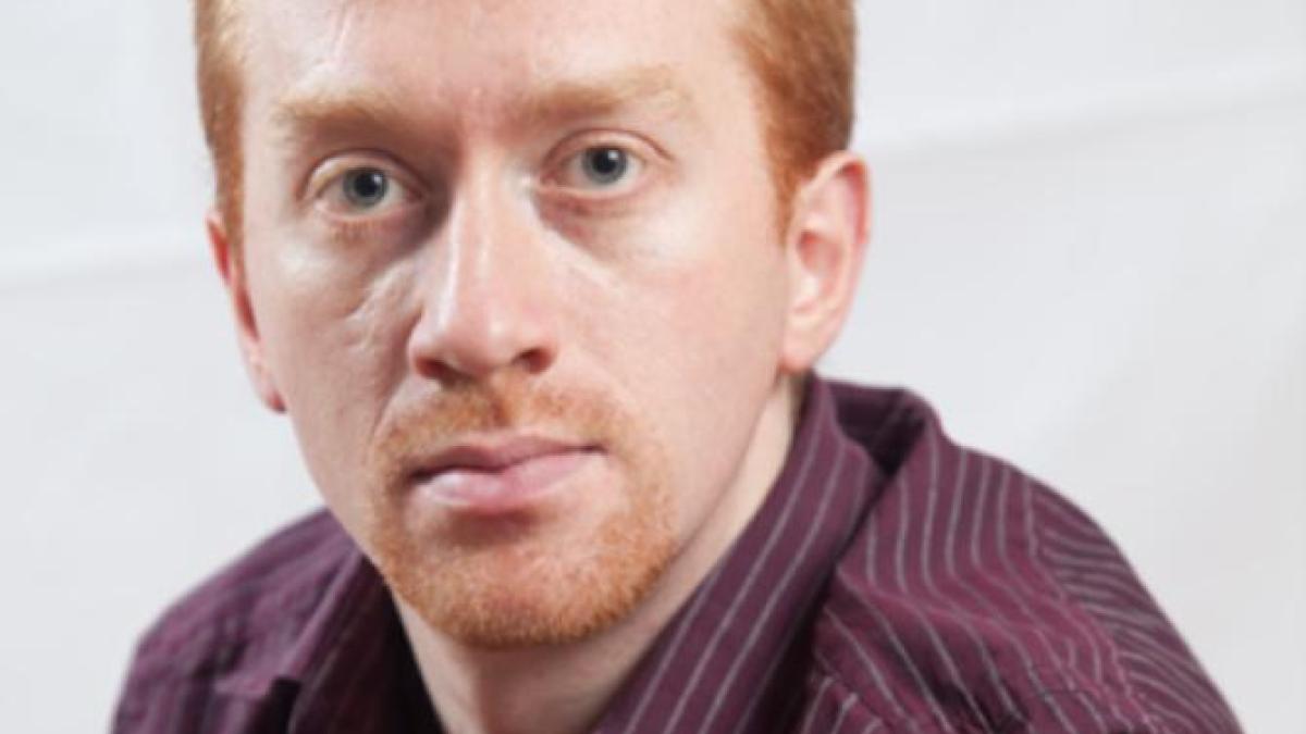 actorul-erwin-simsensohn-a-oferit-un-interviu-pentru-dc-news-tv_78436600