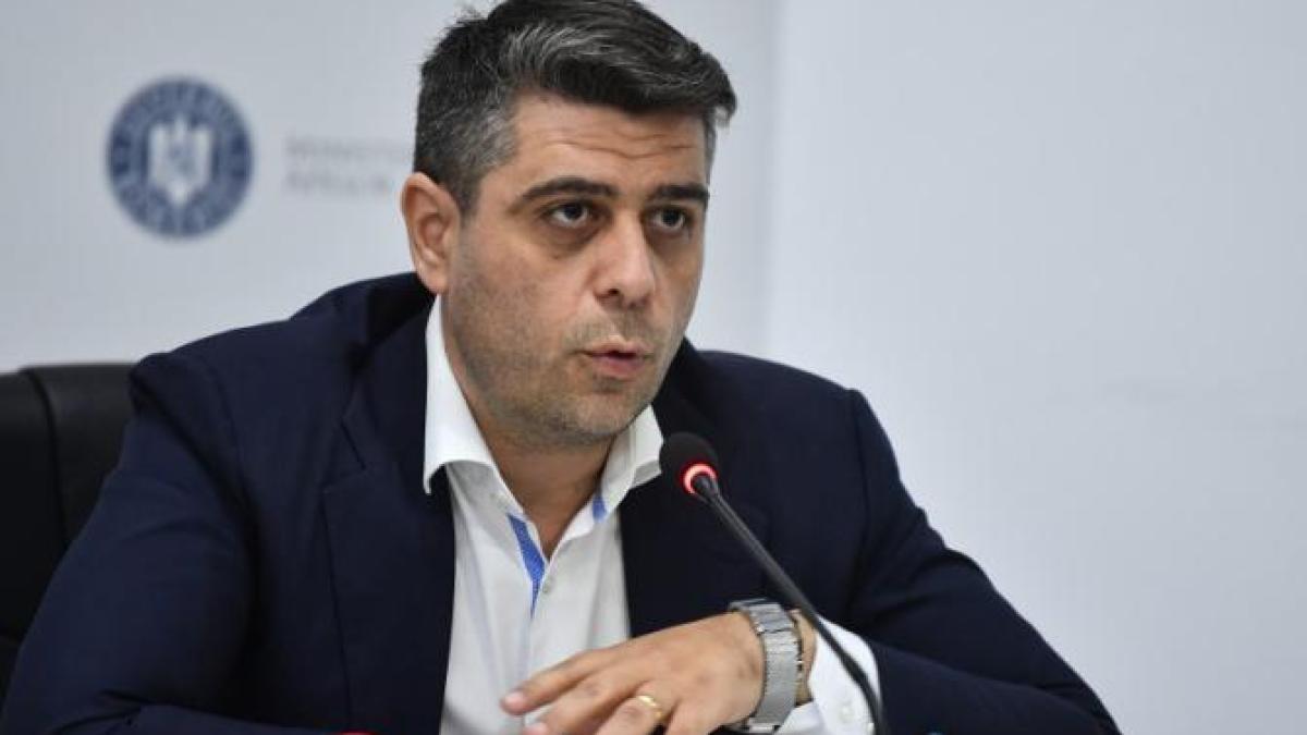 laurentiu-neculaescu_32548800