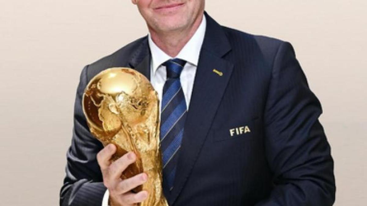 arabia-saudita-va-fi-gazda-editiei-2034-a-cupei-mondiale--infantino-prc-e2prc-80prc-9dacest-lucru-face-ca-fotbalul-sa-fie-cu-adevarat-globalprc-e2prc-80prc-9d_51835300