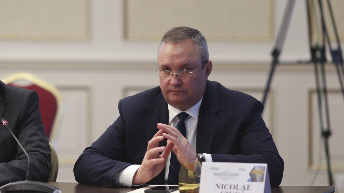 ciuca--reactie-privind-migrarile-primarilor-pnl-la-psd-sa-fie-ca-in-fotbal--intr-o-perioada-a-transferurilor--nu-pe-toata-perioada-campionatului--sunt-inacceptabile_60809000