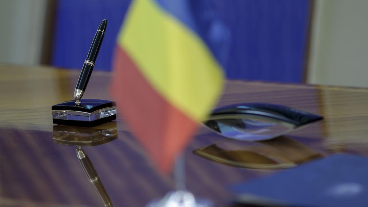 romania-drapel-inquam_photos_octav_ganea_53649200