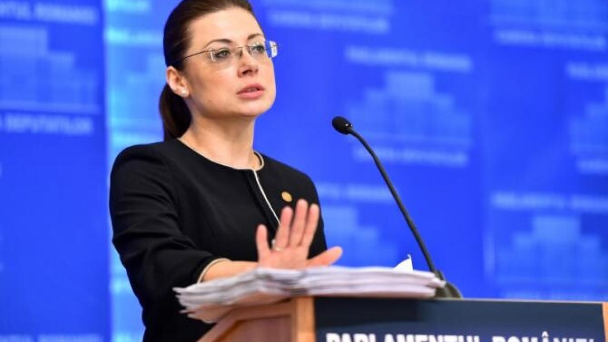 oana-florea-psd--noutatile-momentului-la-dcnews-tv_54915500