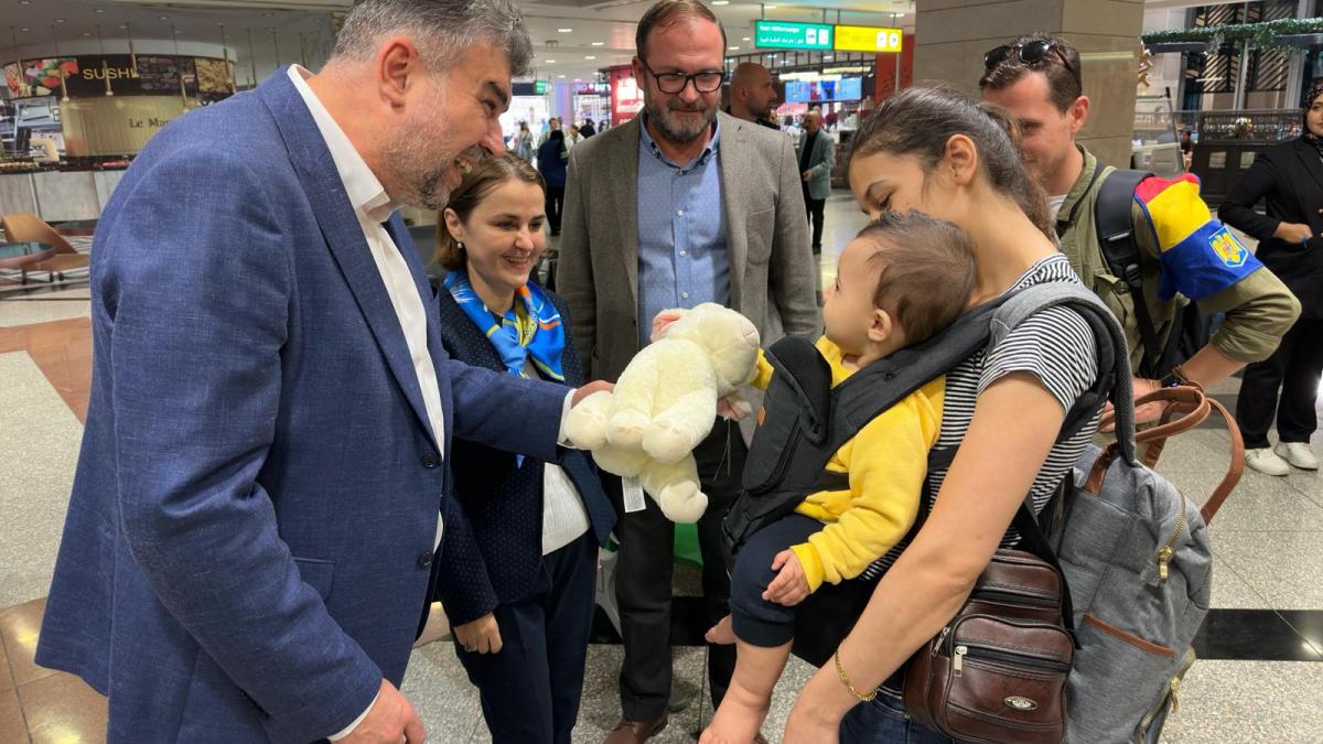 ciolacu-pe-aeroport_40218200