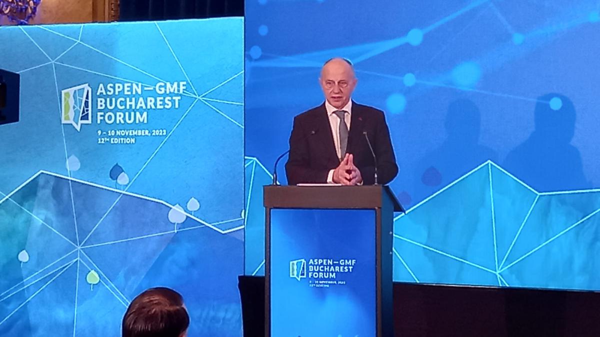 mircea-geaona-nato--la-summitul-aspen-gmf-de-la-bucuresti-prc-e2prc-80prc-9dnu-am-tratat-niciodata-regiunea-marii-negre-ca-pe-o-regiune-singuraprc-e2prc-80prc-9d_32580700