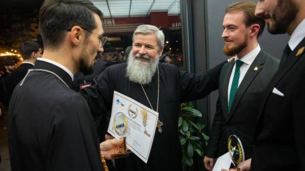 vasile-ioana_97572100