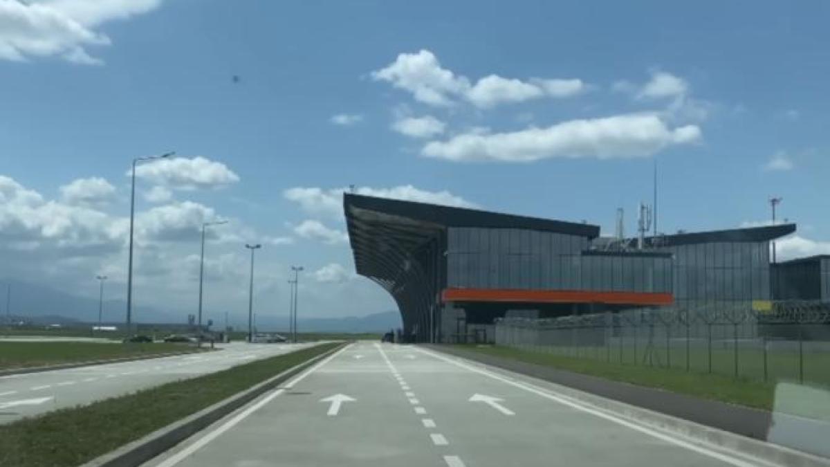 aeroport-brasov_99825800