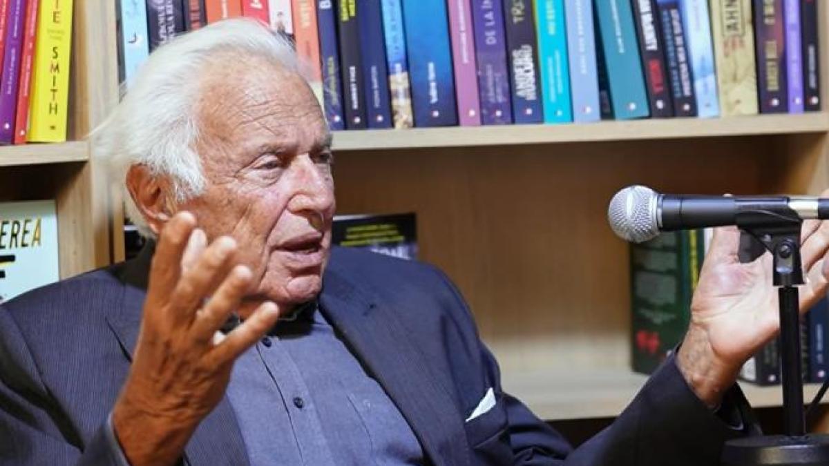 s-a-simtit-insultata-de-raspunsul-meu--ioan-helender--faza-tare-cu-ministrul-culturii-din-austria_89621100