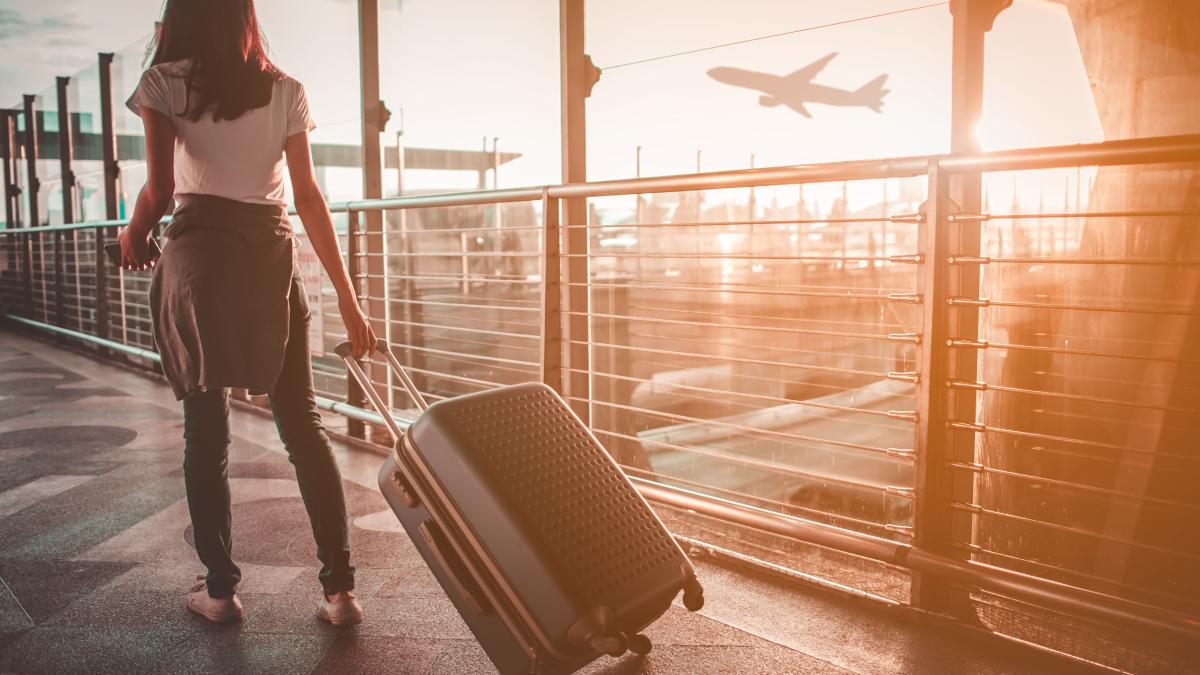 tarifele-aeriene--crescute-prc-e2prc-80prc-9dmult-peste-inflatieprc-e2prc-80prc-9d--chiar-si-pentru-zborurile-rezervate-in-avans_09724300