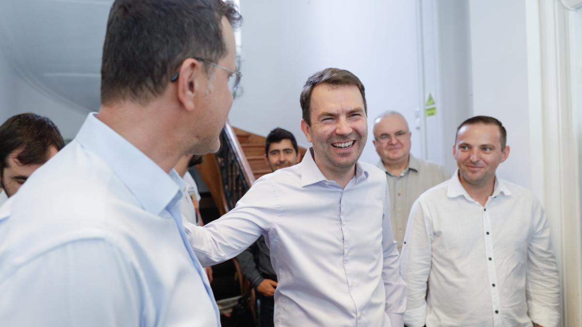 catalin-drula--dupa-ce-usr-nu-a-fost-invitat-de-presedintele-klaus-iohannis-la-receptia-de-1-decembrie-as-fi-zis-un-hakuna-matata_34486700