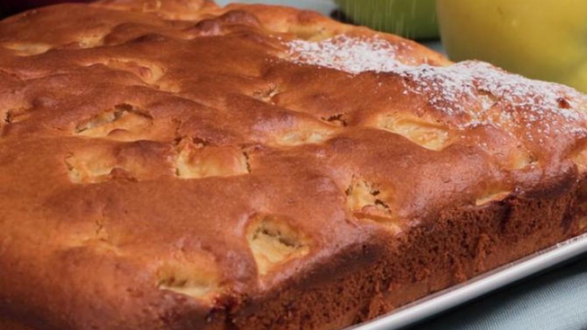 prajitura-cu-mere-si-scortisoara--desertul-rapid-al-iernii_53817900