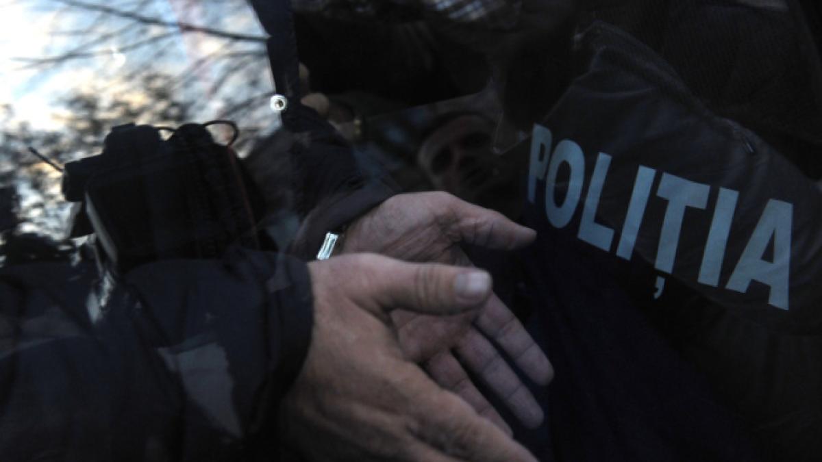 politistii-de-frontiera-de-la-calafat-se-vor-intoarce-inapoi-la-munca--potrivit-deciziei-magistratilor-curtii-de-apel-craiova_89780100