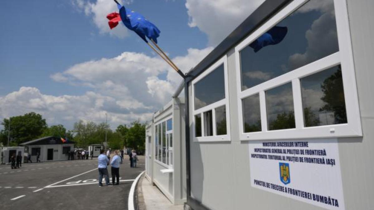 ziua-nationala--petrecuta-peste-granita-1-milion-de-romani-aub-trecut-frontiera-in-minivacanta_85175300