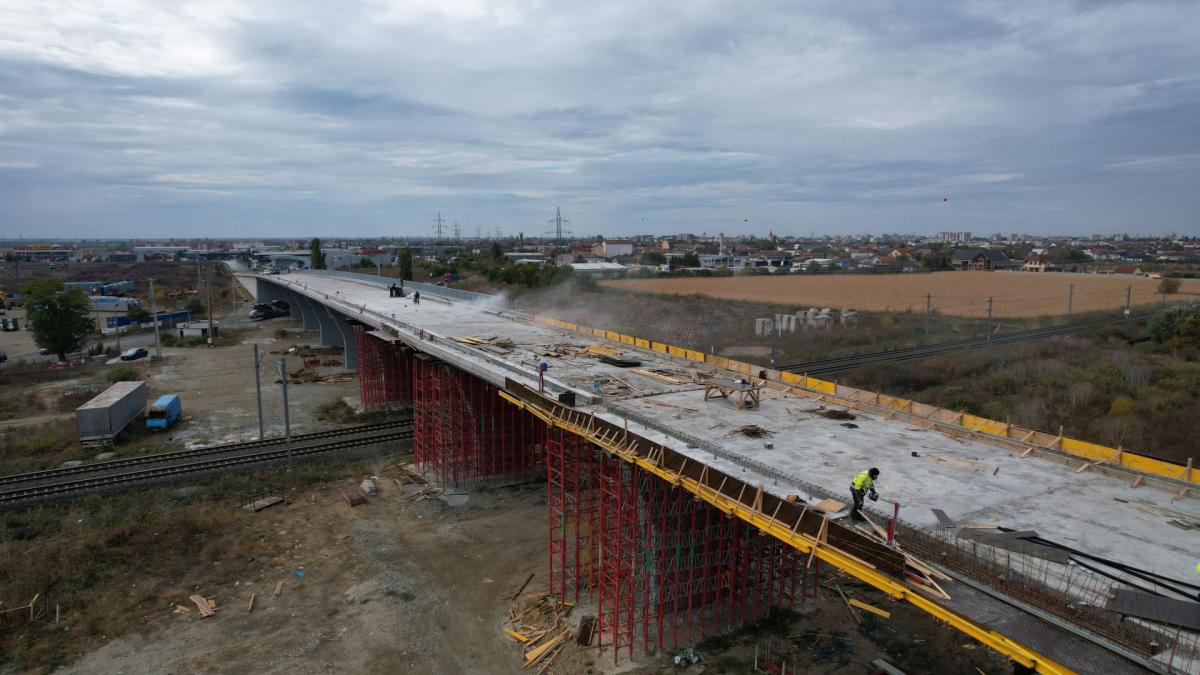 in-tara-lui-dorel-un-pasaj-rutier-nu-este-gata-nici-dupa-11-ani3_44110600