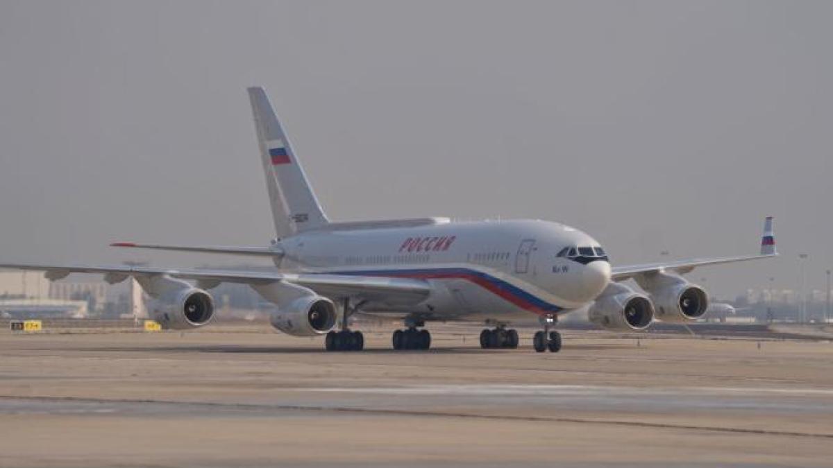 vladimir-putin-avion_08091800