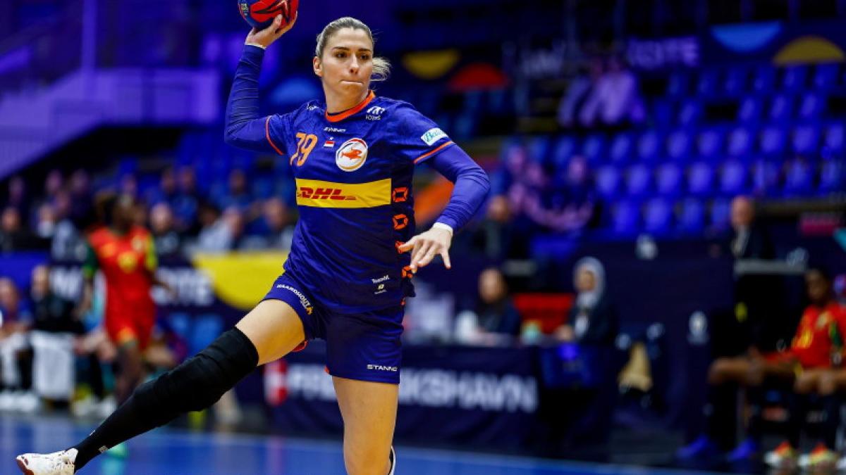 estavana_polman_handbal_ager_88186400_92246400