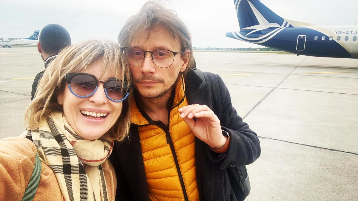 nu-vom-uita-prea-curand--marius-manole-si-medeea-marinescu--spectacol-in-frig--la-casa-de-cultura-din-vaslui-ne-luptam-sa-oprim-spasmele-pe-care-le-faceau-corpurile-noastre-inghetate_20067200