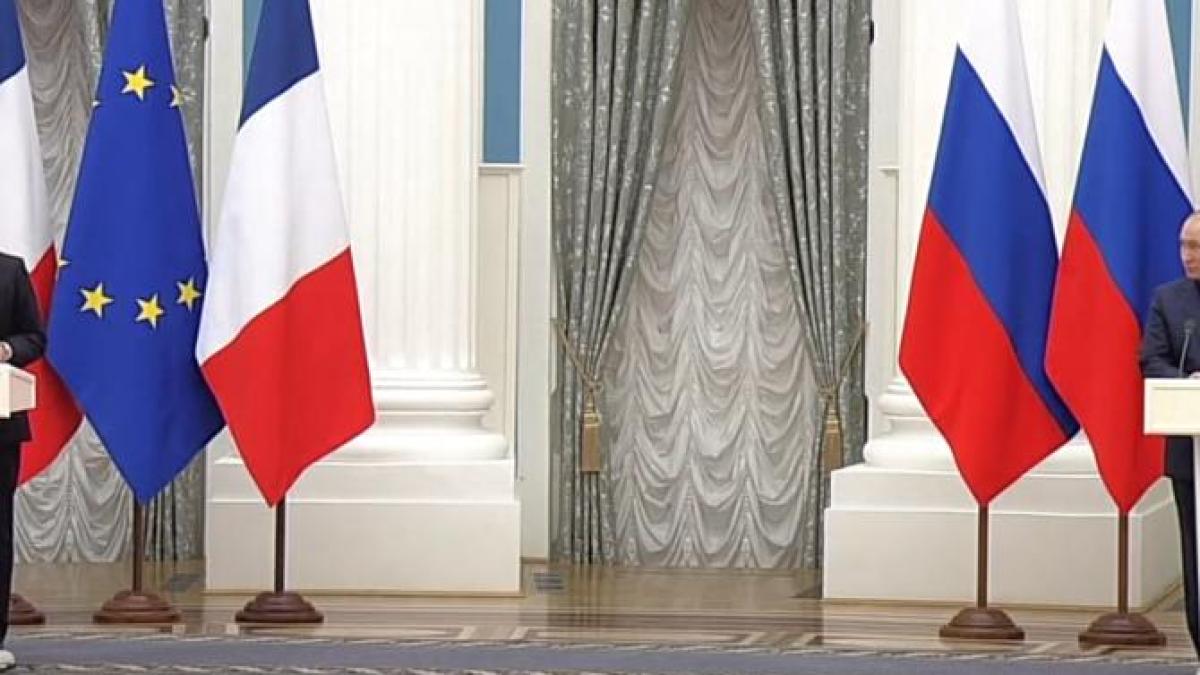 macronputin_87572300