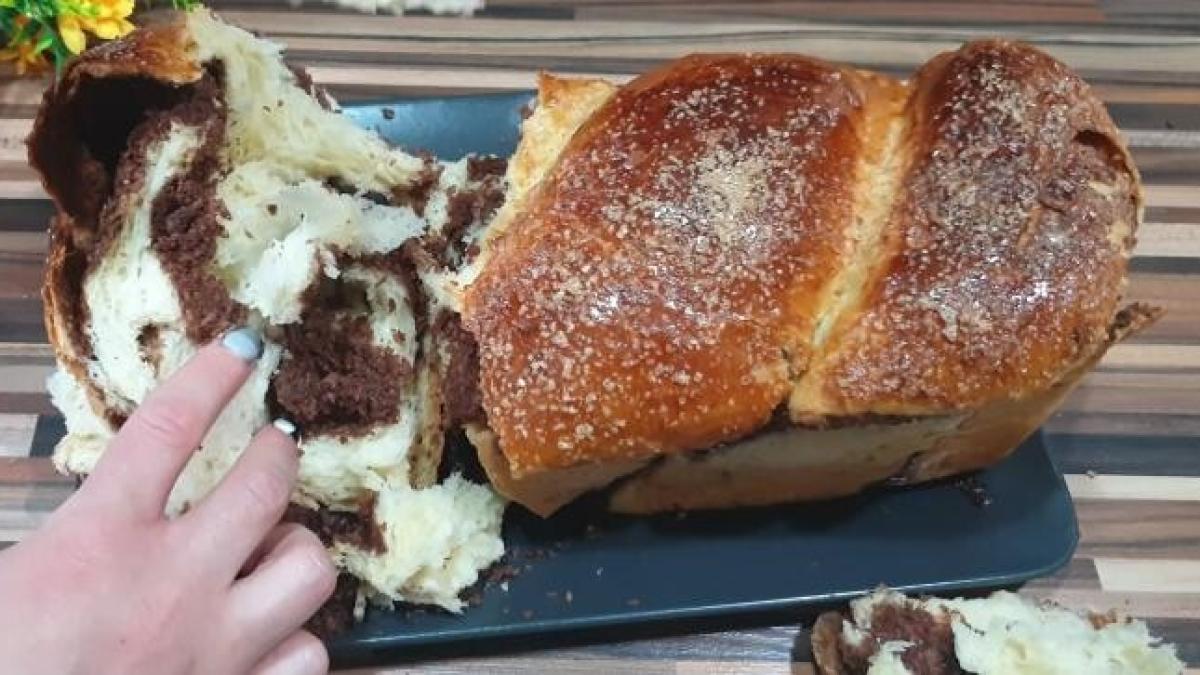 cozonacul-moldovenesc--bucuria-de-pe-masa-de-craciun--reteta-traditionala_71175600