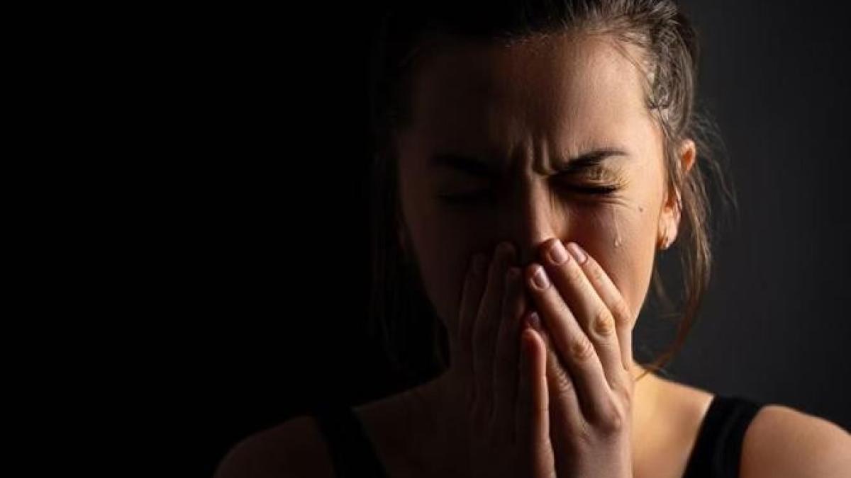 cinci-obiceiuri-care-iti-epuizeaza-energia-si-iti-fura-fericirea_76659800