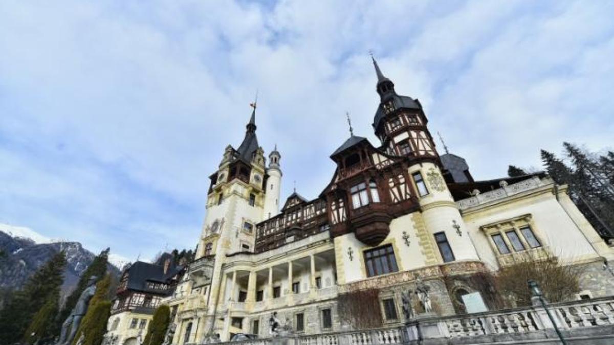 sinaia-peles_70698600