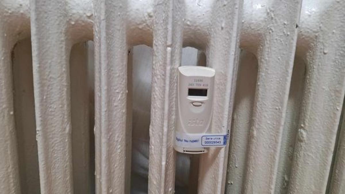 montarea-obligatorie-a-repartitoarelor-de-caldura--prelungita-cu-un-an--romanii-vulnerabili-vor-fi-sprijiniti-de-ministerul-energiei_44756900