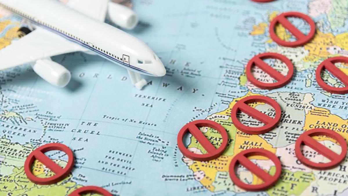 no-symbol-plane-map_74705100