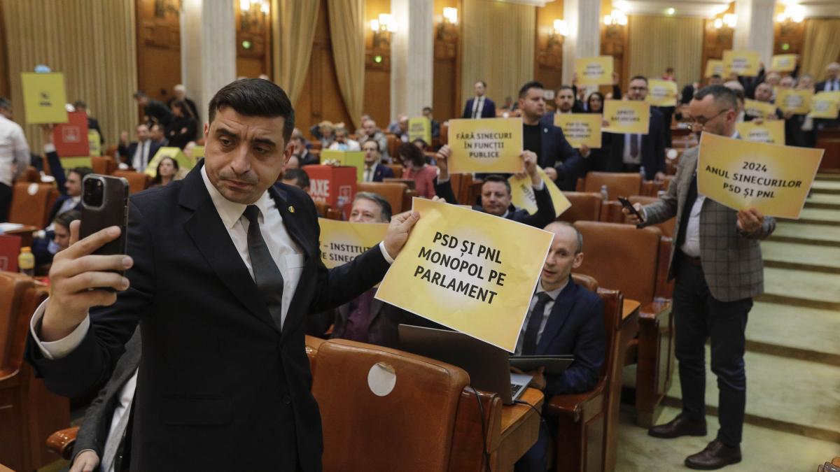 nicolae-ciuca-nu-crede-ca-scandalul-din-parlament-reprezinta-poporul-roman--chirieac-prc-e2prc-80prc-9do-treime-din-electoratul-din-romania-s-a-vazut-reprezentat-acoloprc-e2prc-80prc-9d_44438600